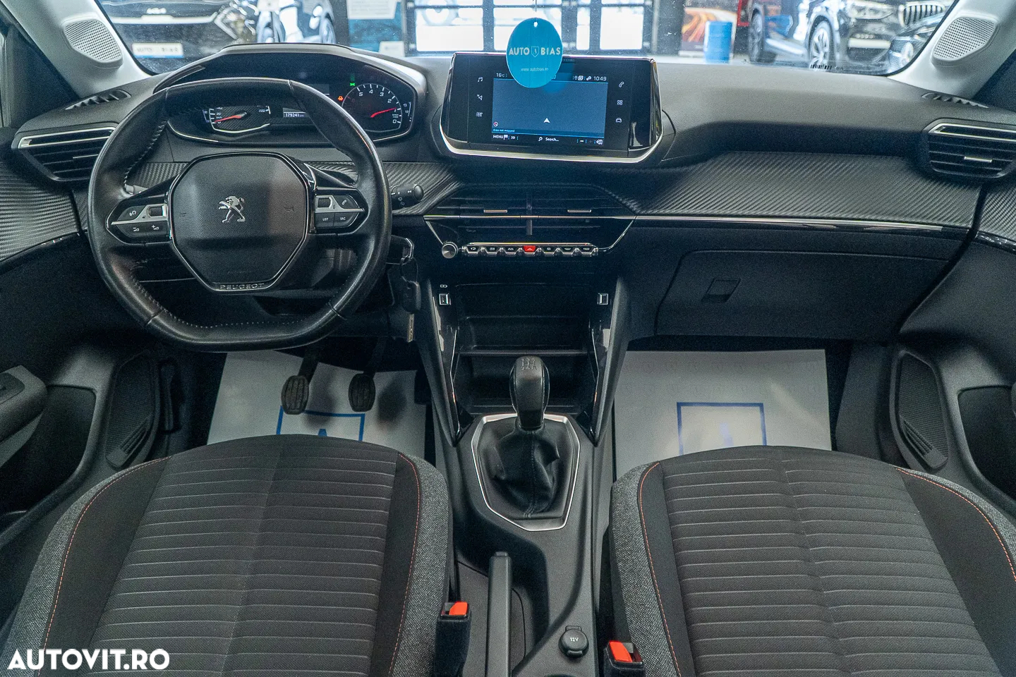 Peugeot 208 PureTech 75 Allure Pack - 27