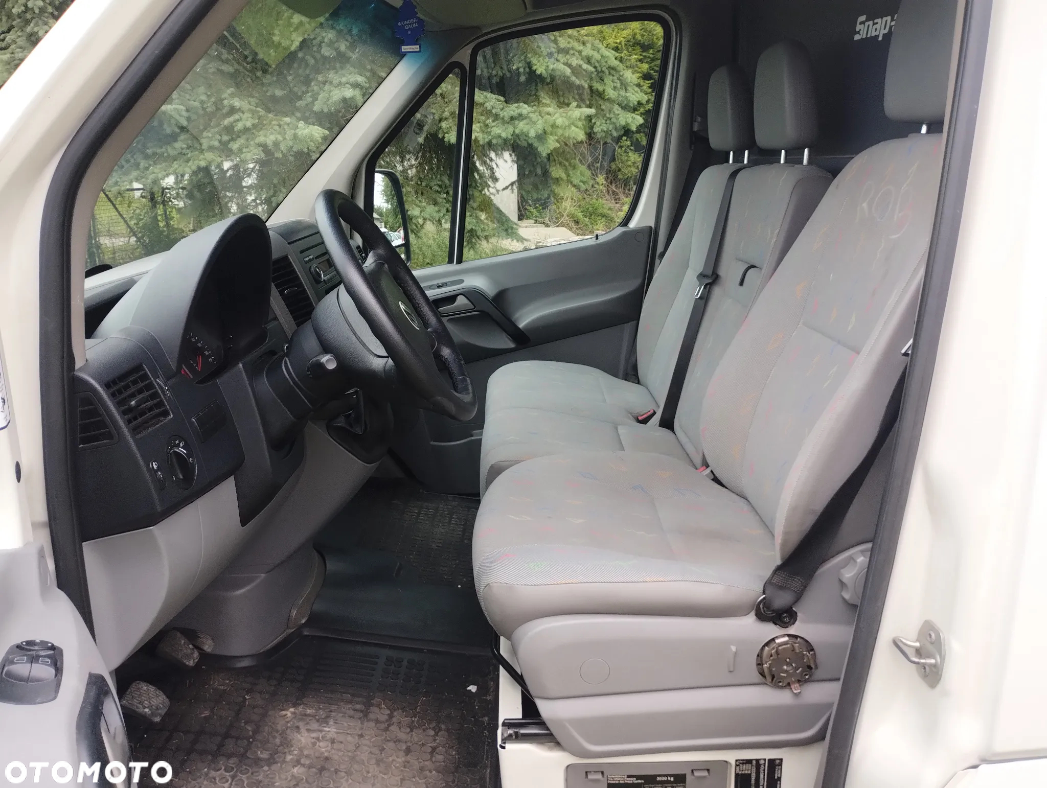 Volkswagen CRAFTER - 12