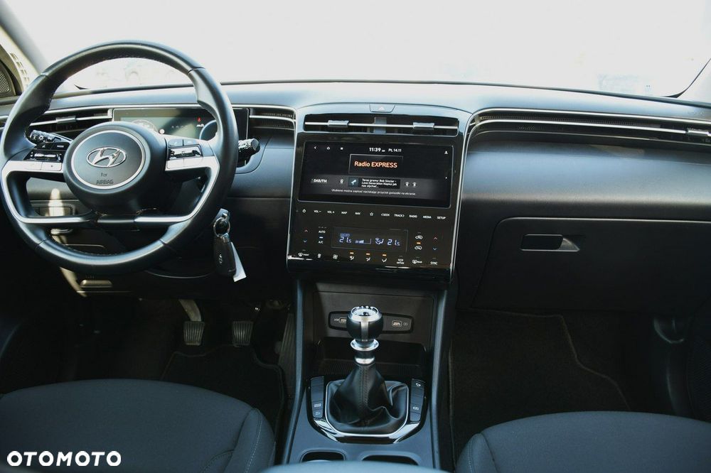 Hyundai Tucson 1.6 CRDi Smart - 17