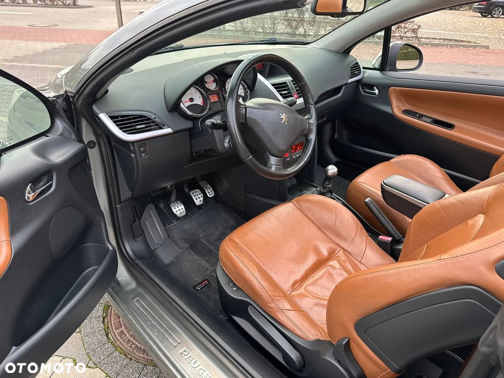 Peugeot 207 CC - 31