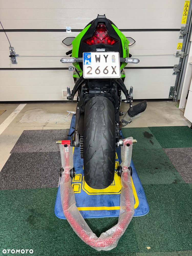 Kawasaki ZX - 21
