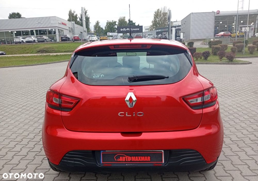 Renault Clio - 9