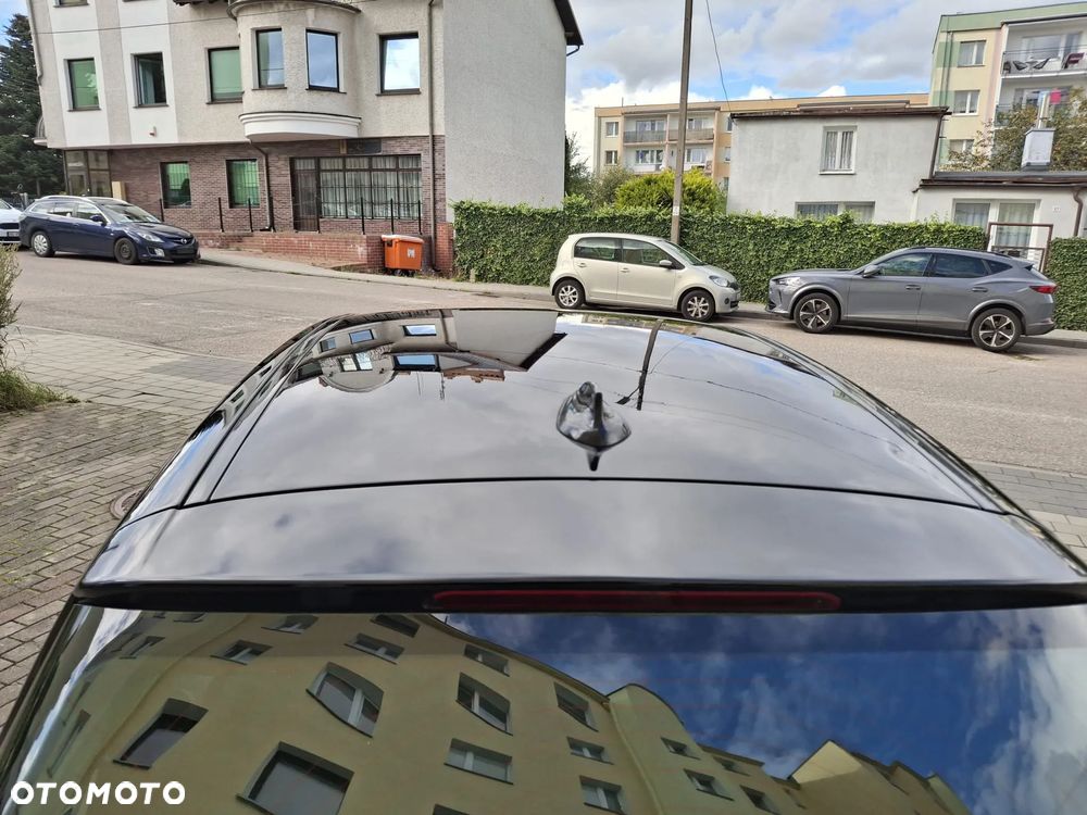 BMW Seria 1 - 19