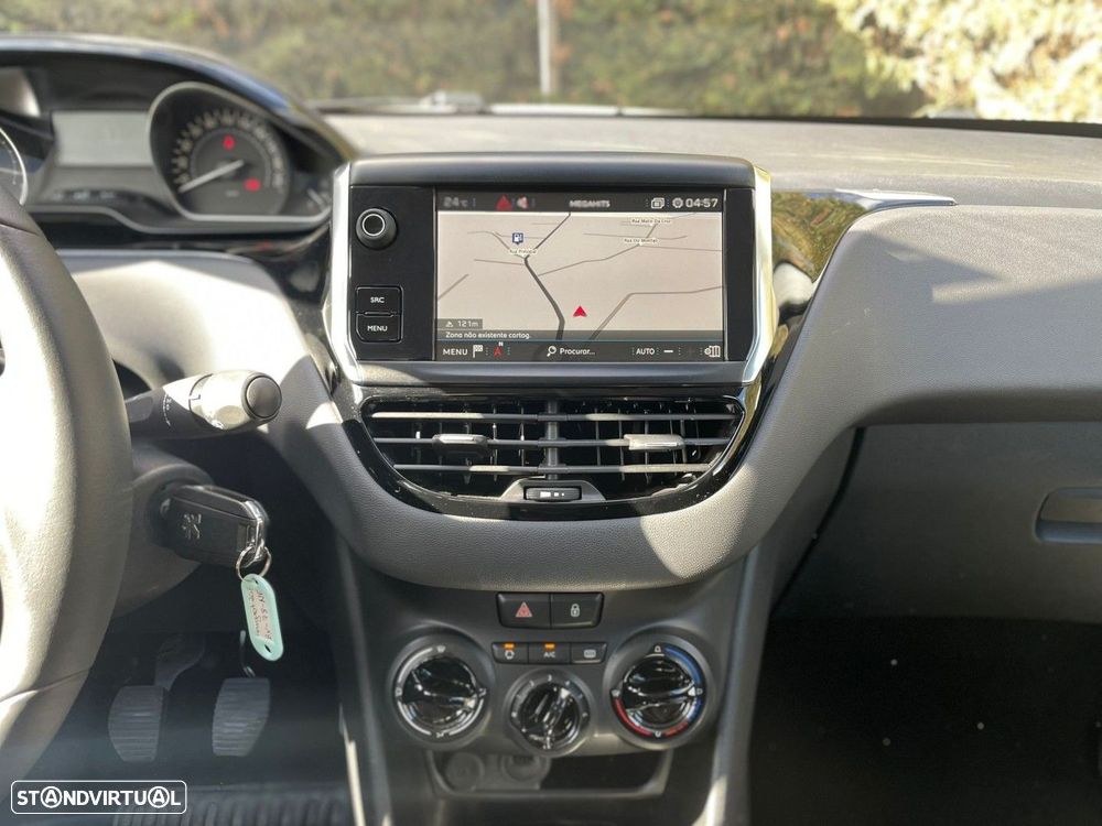 Peugeot 208 1.2 PureTech Active - 14