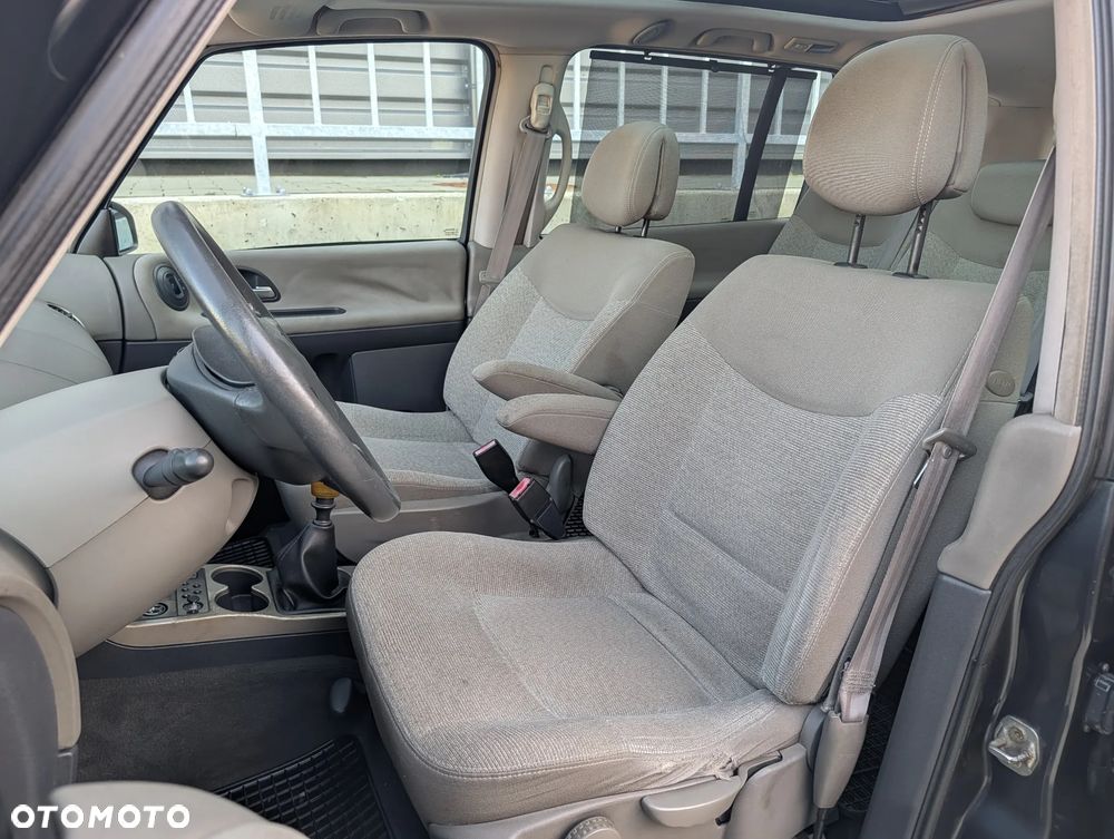 Renault Espace 1.9 dCi Avantage - 6