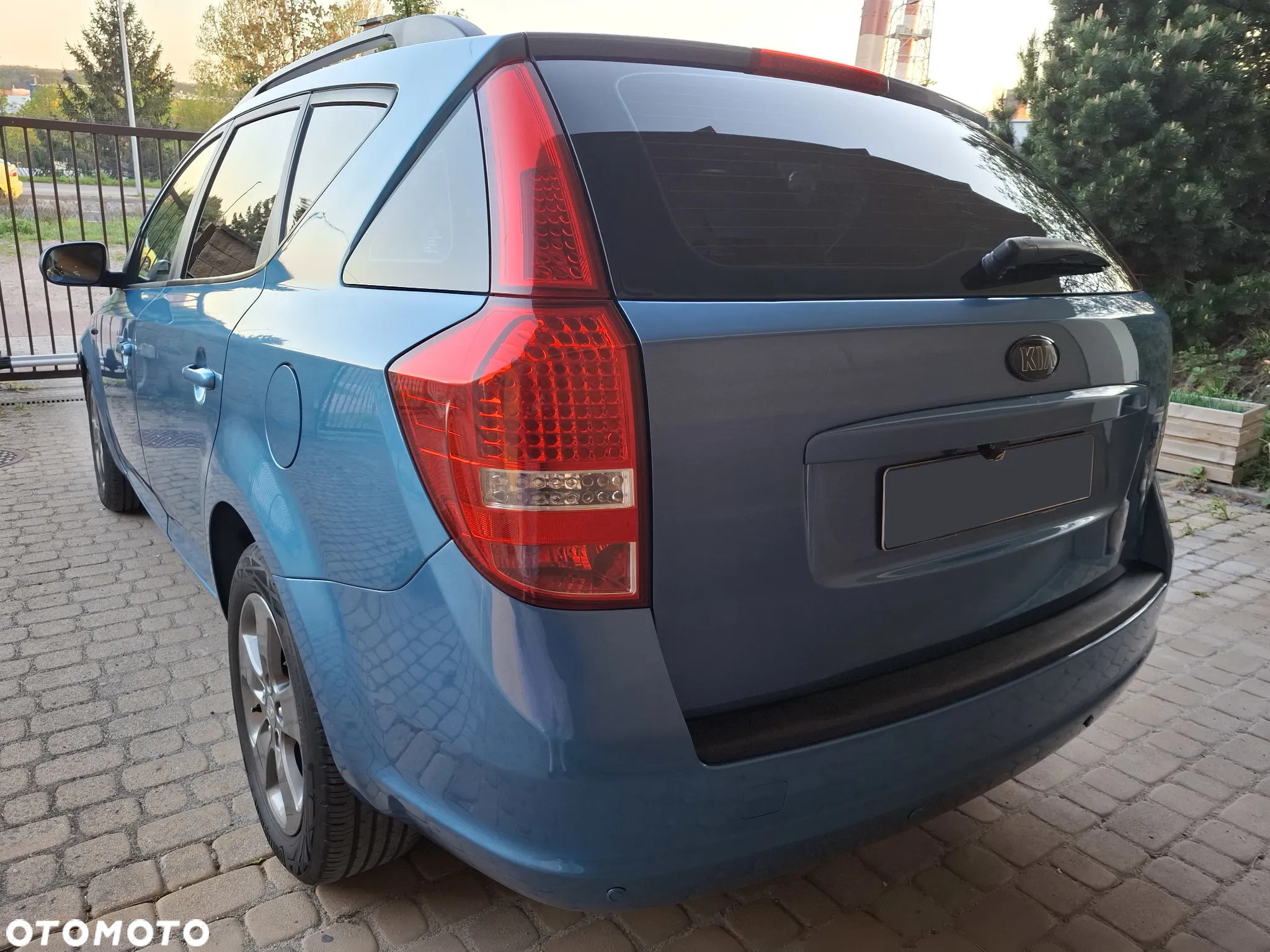 Kia Ceed 1.4 CVVT SW ISG Spirit - 8