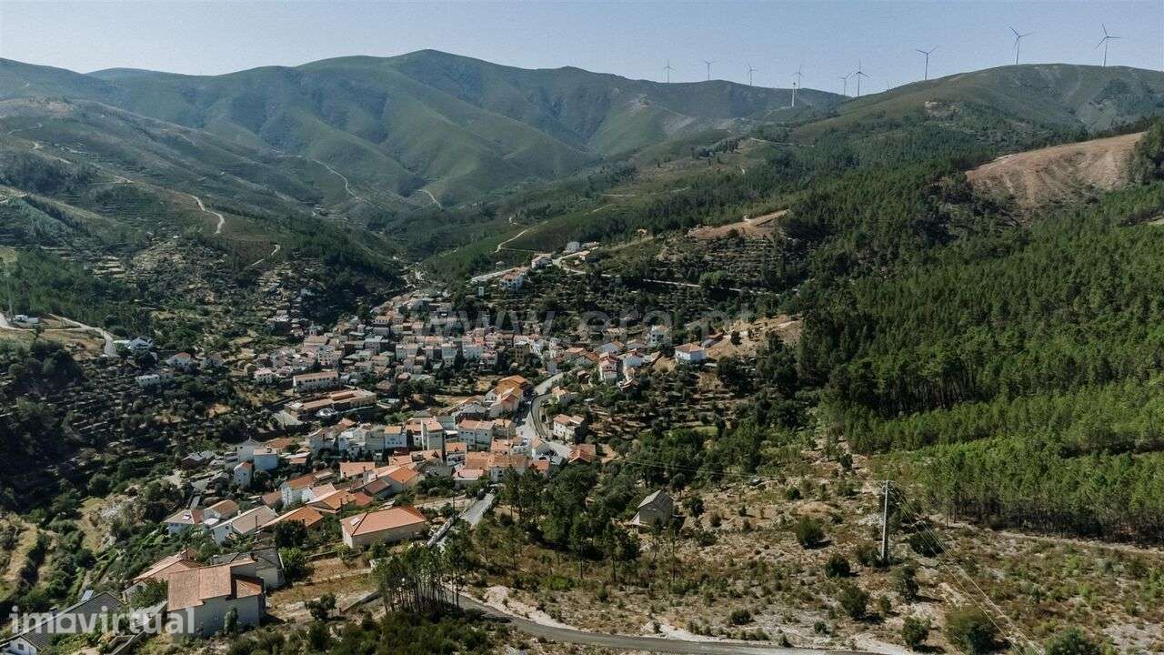 Terreno com ruina / Covilhã, Sobral de São Miguel - Grande imagem: 4/6
