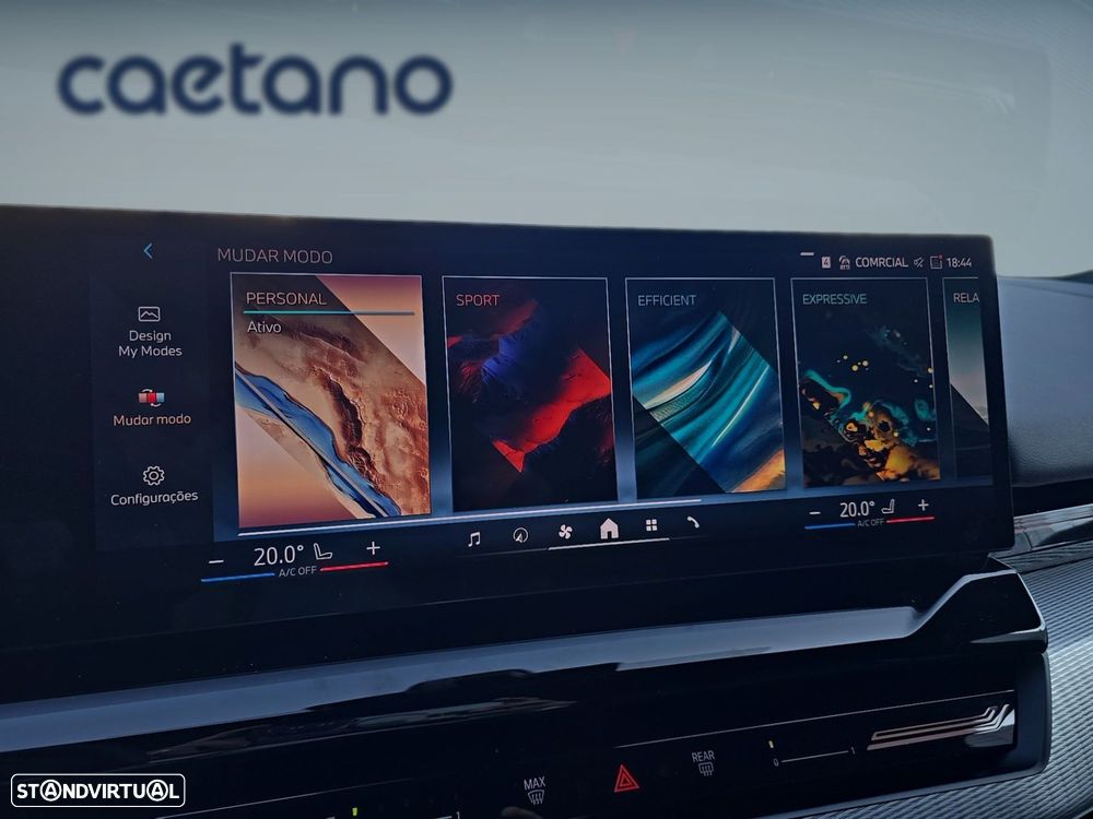 BMW 530 e Pack Desportivo M - 38