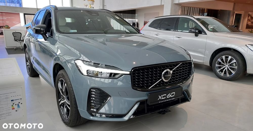 Volvo XC 60 D4 AWD R-Design - 23