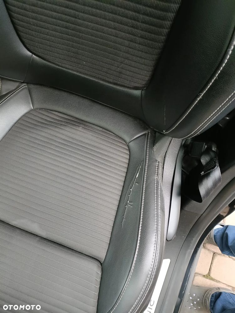 Renault Grand Scenic Gr 1.6 dCi Energy Intens - 23