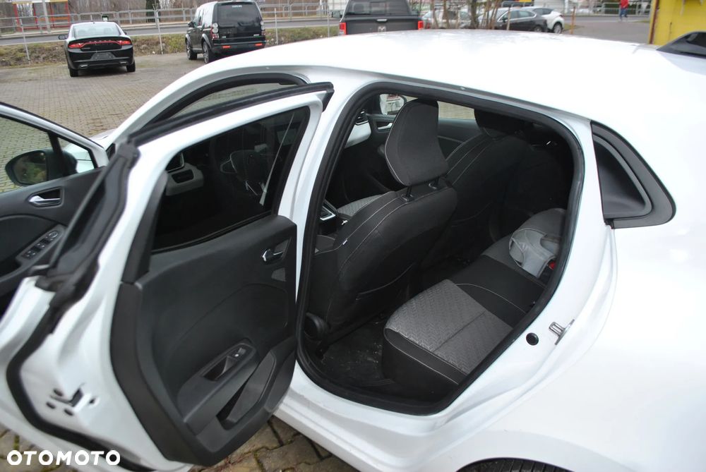 Renault Clio E-TECH 140 ZEN - 8