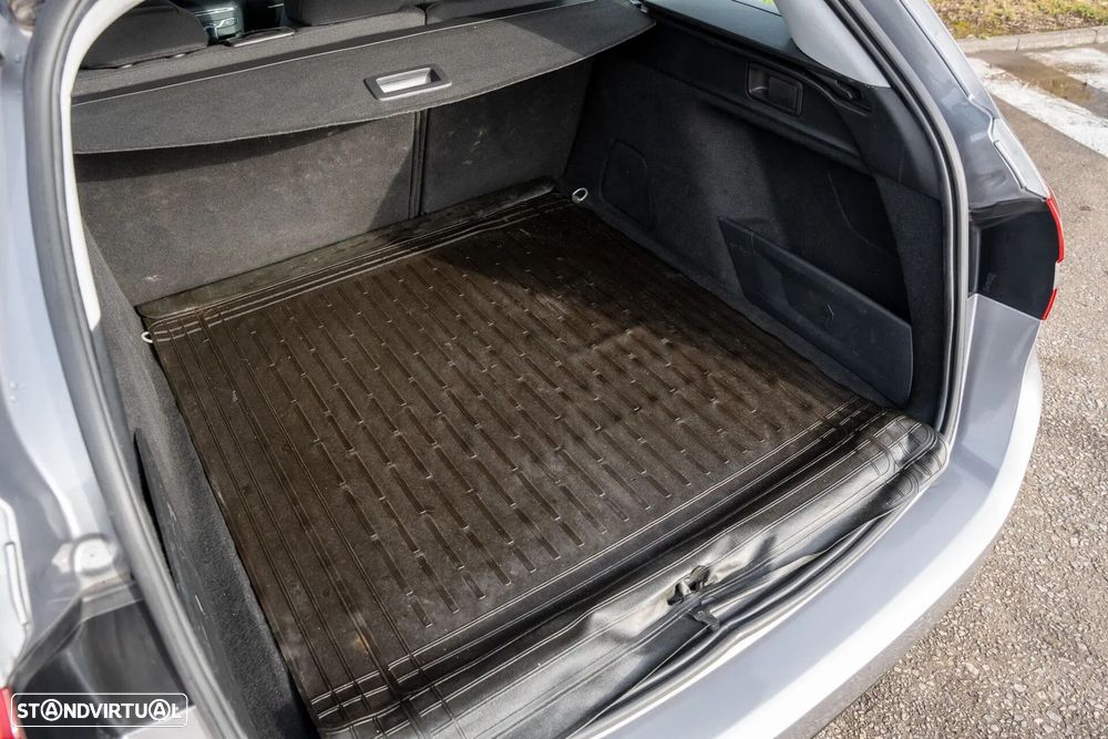 Peugeot 308 SW 1.5 BlueHDi Active EAT8 - 17