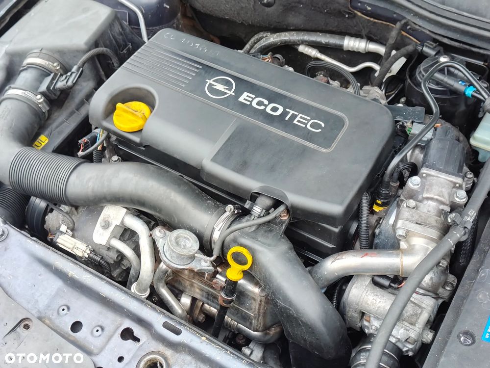 Opel Astra 1.7 CDTI Sport - 8