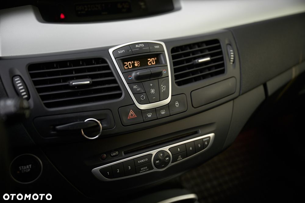 Renault Laguna - 36