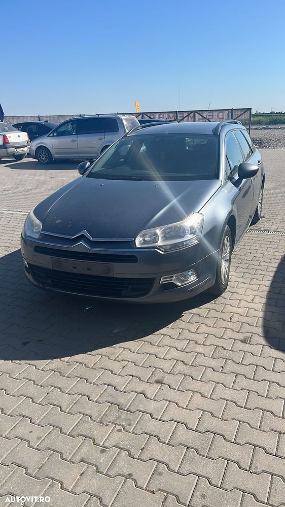 Dezmembram Citroen C5 1.8 benzina din 2010 - 1