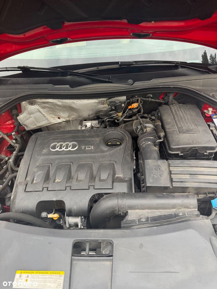 Audi Q3 2.0 TDI Quattro S tronic - 12