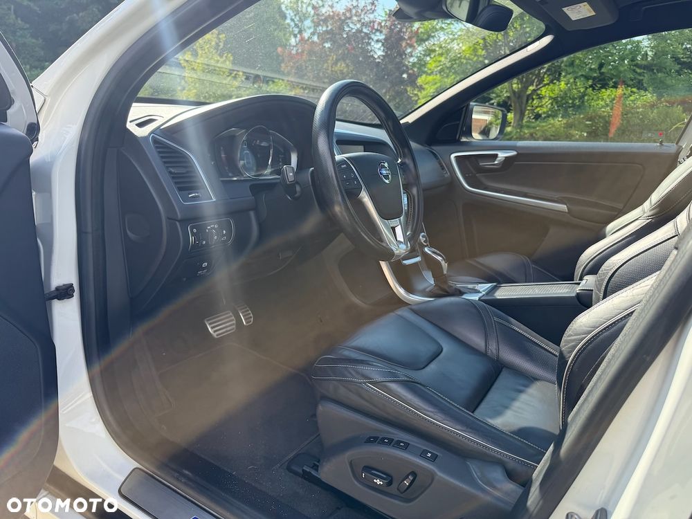 Volvo XC 60 D5 AWD Summum - 30