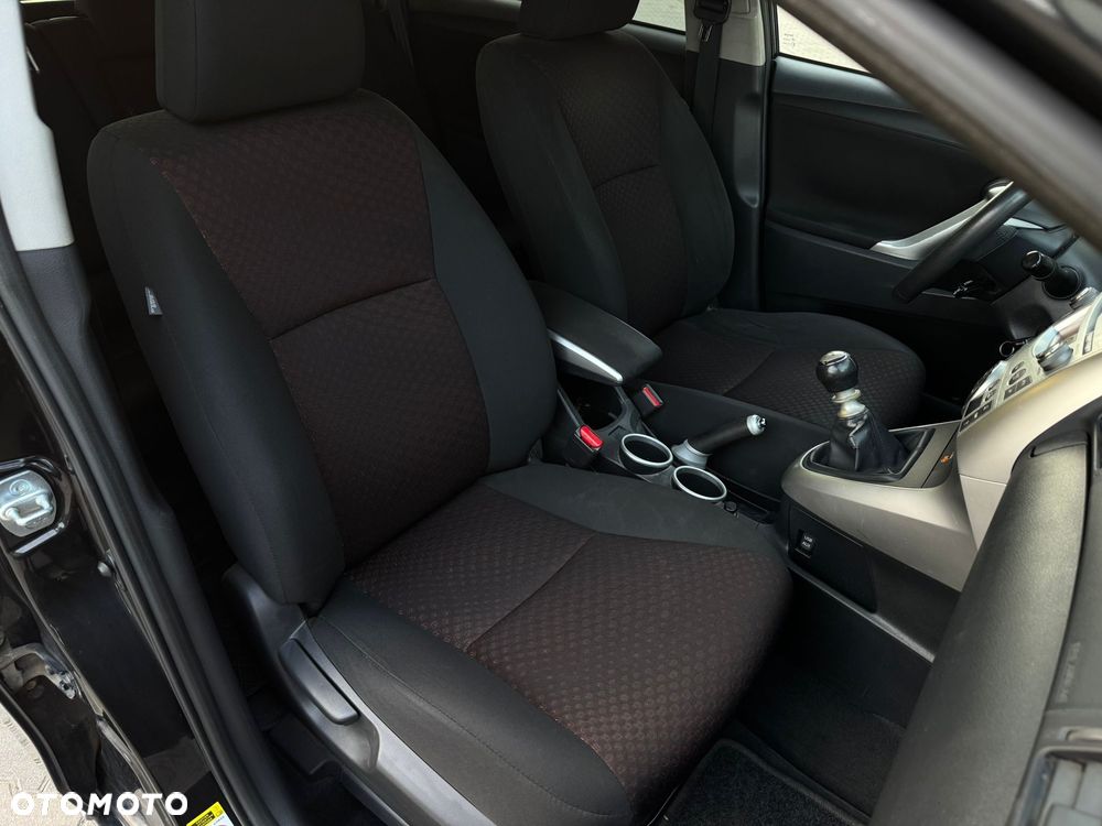 Toyota Verso 2.0 D-4D Premium - 24