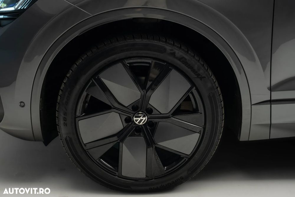 Volkswagen Touareg V6 TDI 4MOTION R-Line - 13