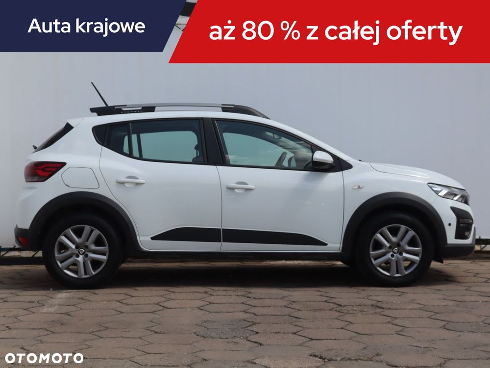 Dacia Sandero - 8