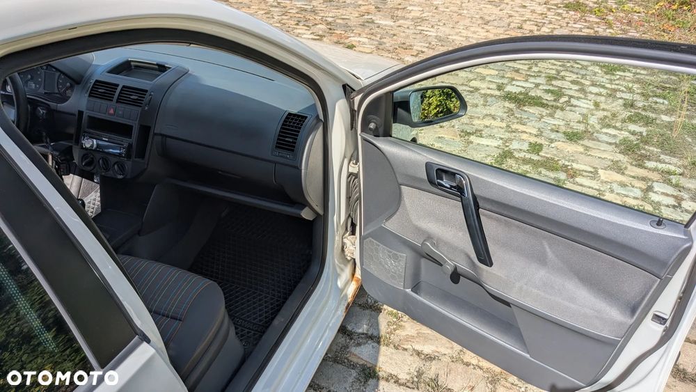 Volkswagen Polo 1.2 Basis - 21