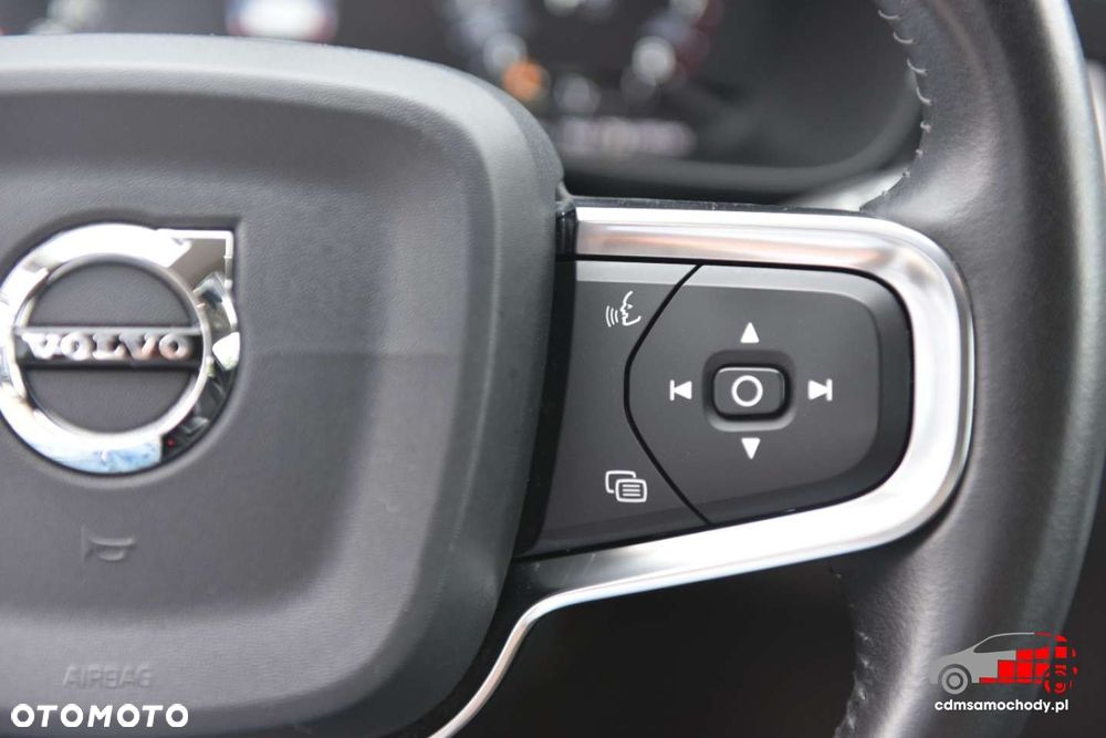 Volvo XC 40 - 32