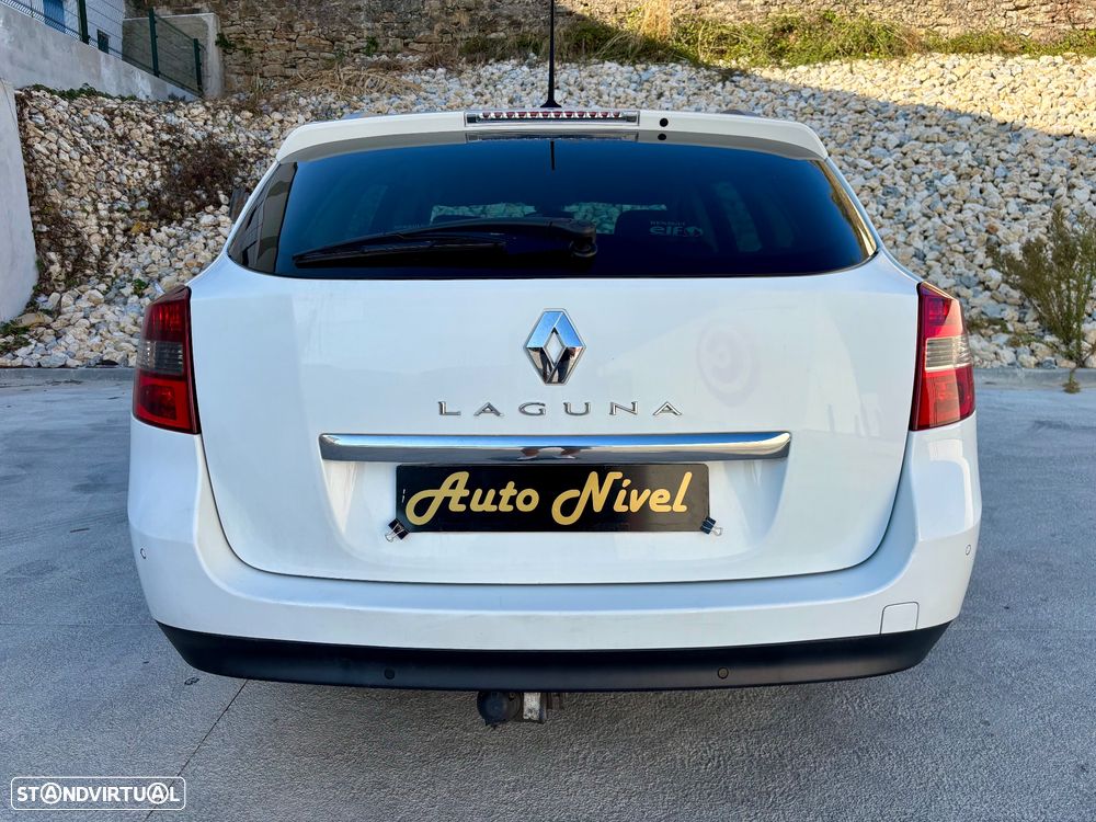 Renault Laguna Break 1.5 dCi SE Black Line 110g - 17