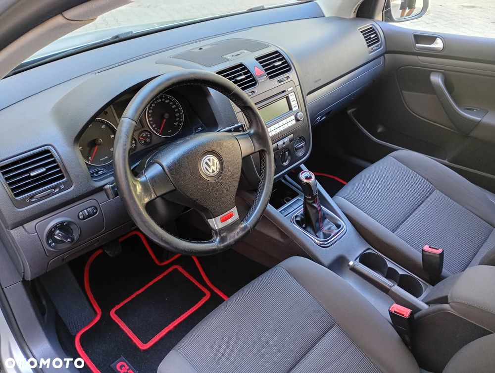 Volkswagen Golf 1.9 TDI GT Sport - 8