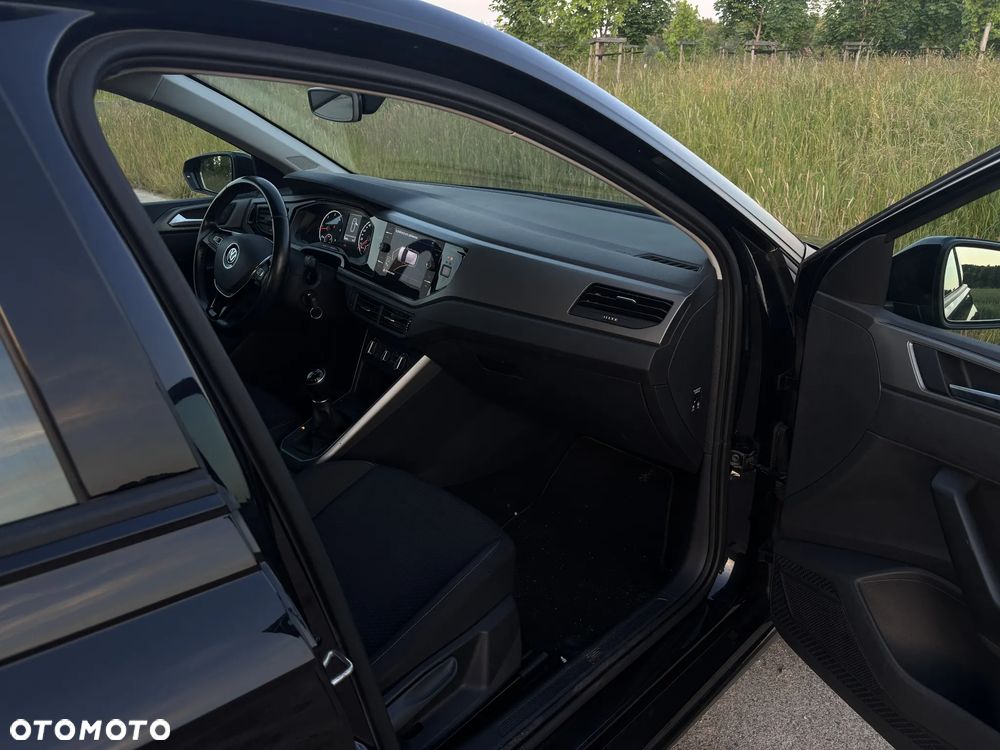 Volkswagen Polo 1.6 TDI SCR Comfortline - 11