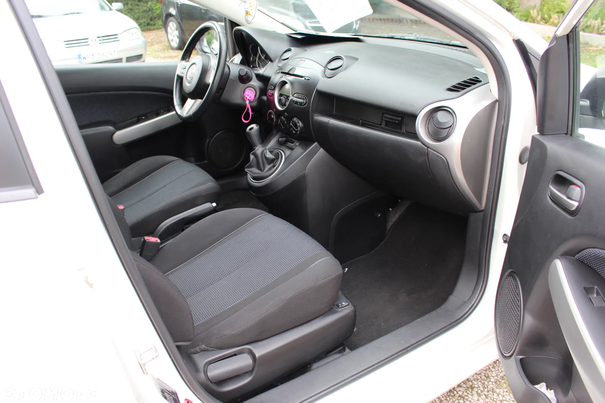 Mazda 2 1.3 Comfort - 12