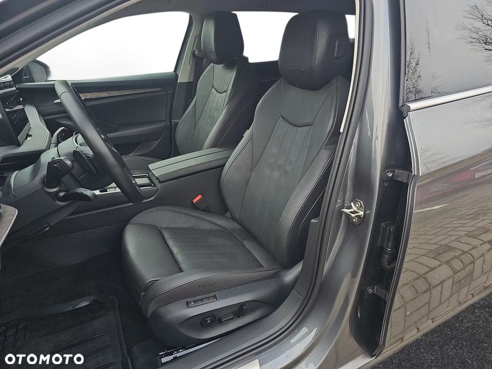 Skoda Superb 2.0 TDI SCR L&K DSG - 28