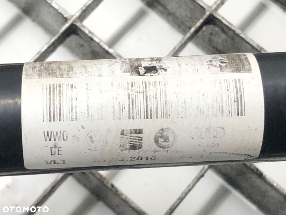 PÓŁOŚ LEWY PRZÓD - 85.00 PLN - AUDI A3 (8P1) 2003 - 2013 1.8 TFSI 118 kW [160 KM] benzyna 2006 - - 5