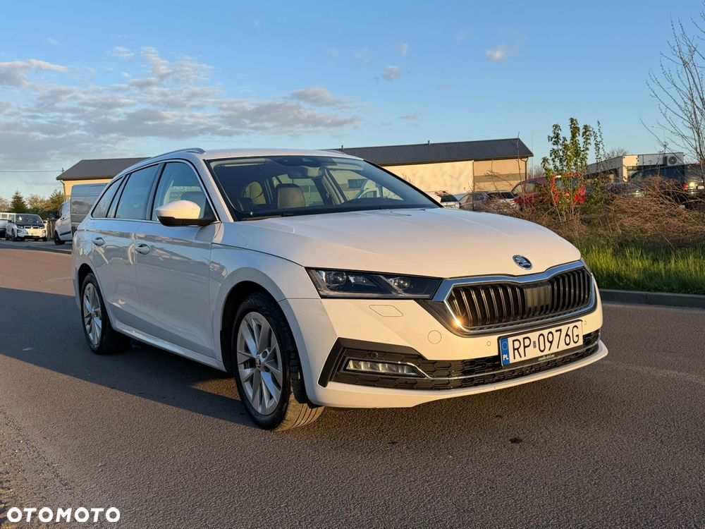 Skoda Octavia 2.0 TDI SCR 4x4 Style DSG - 5