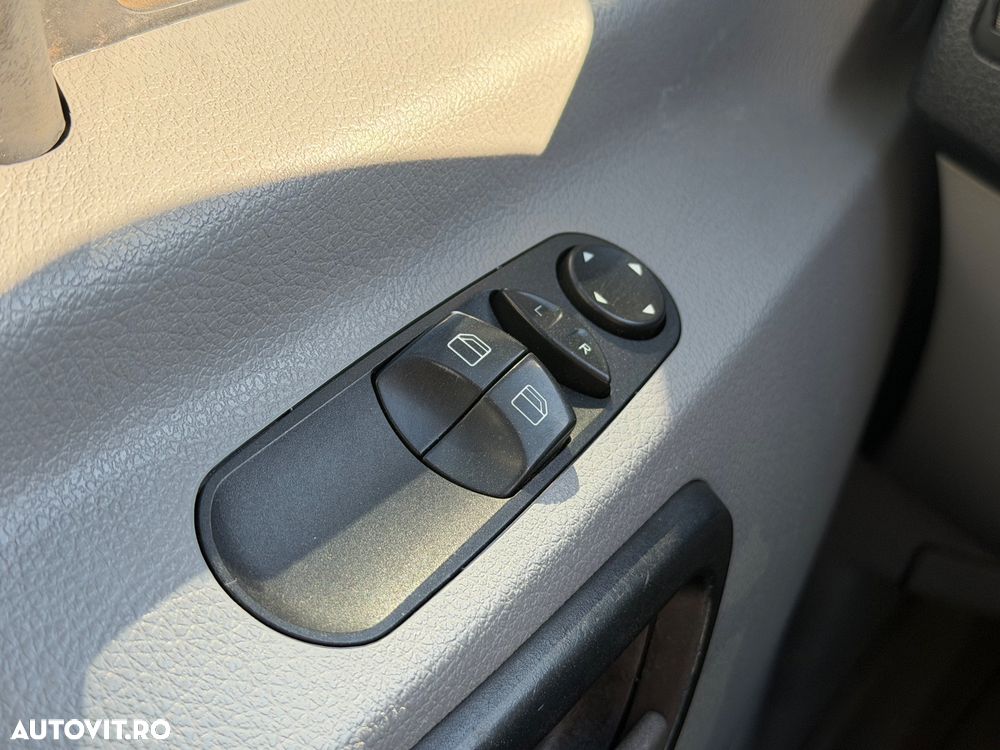 Volkswagen CRAFTER - 22