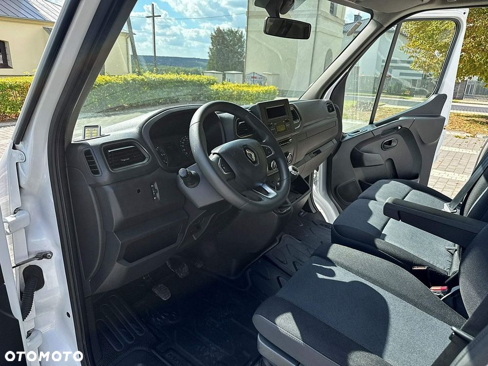 Renault Master - 22