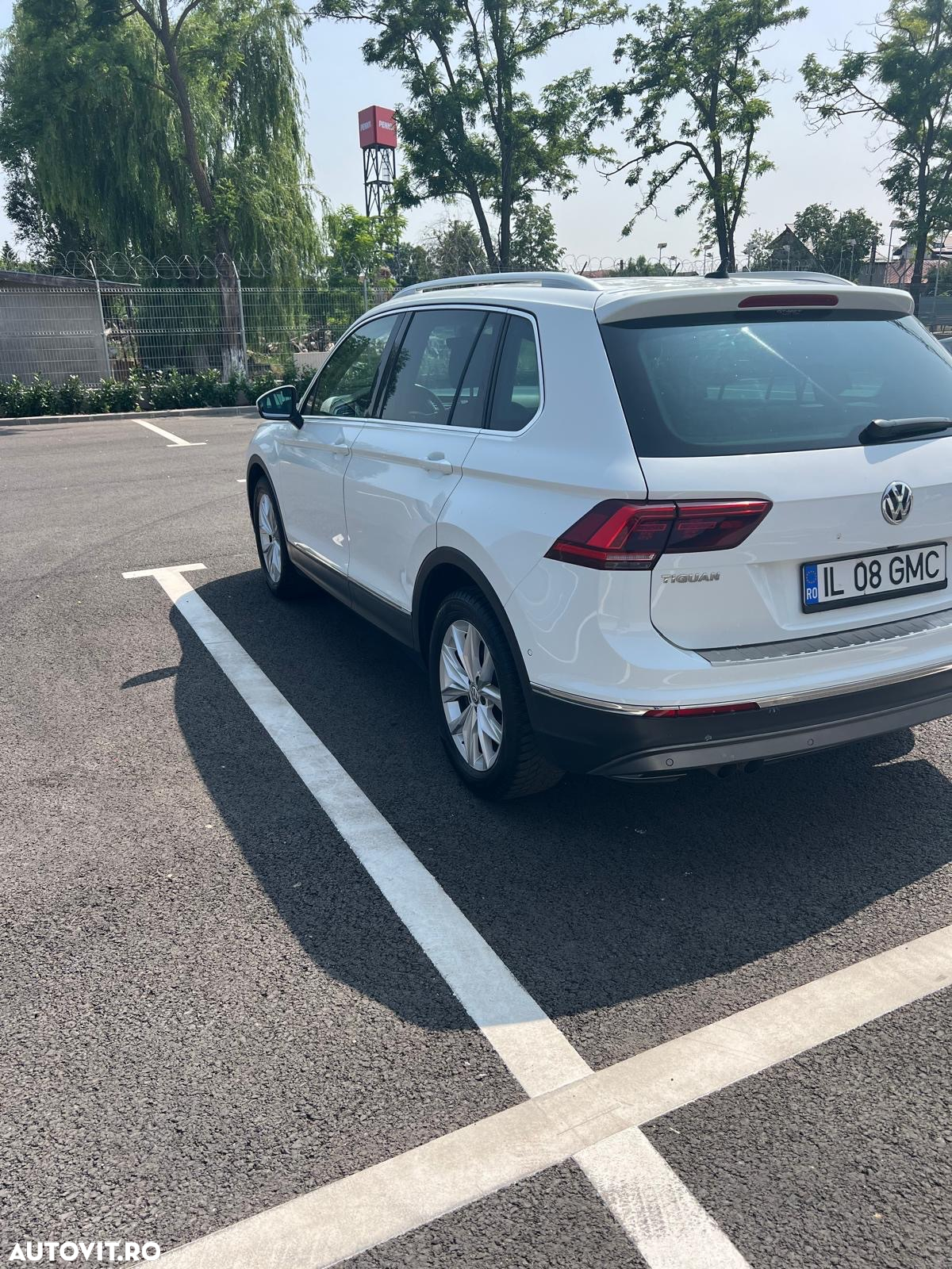Volkswagen Tiguan 2.0 TDI DPF DSG Comfortline - 3