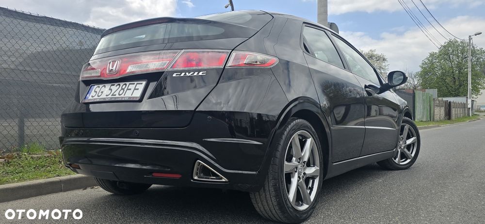 Honda Civic 1.8i-VTEC Executive - 11