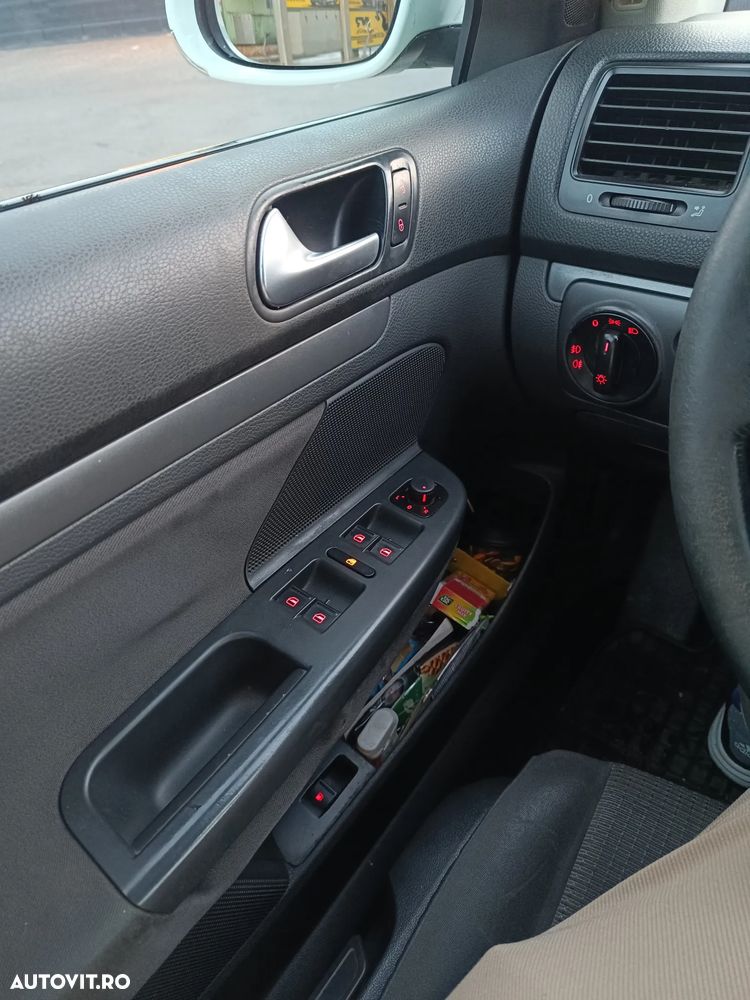 VOLKSWAGEN Jetta 2007 — imagine 9