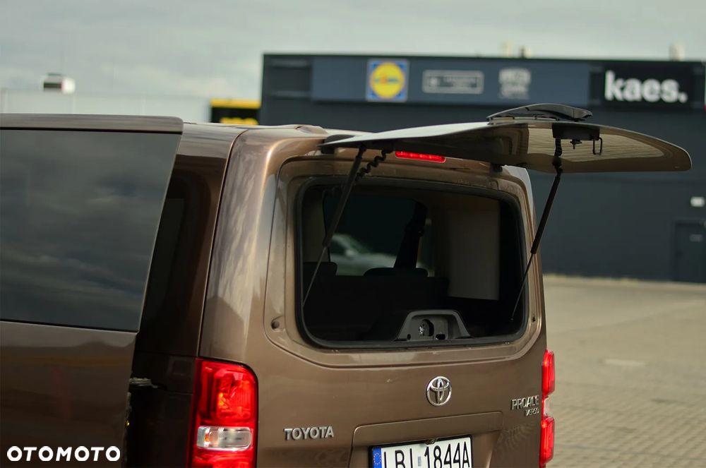 Toyota Proace Verso 1,5-l-D-4D L1 (8-Si.) Family - 16