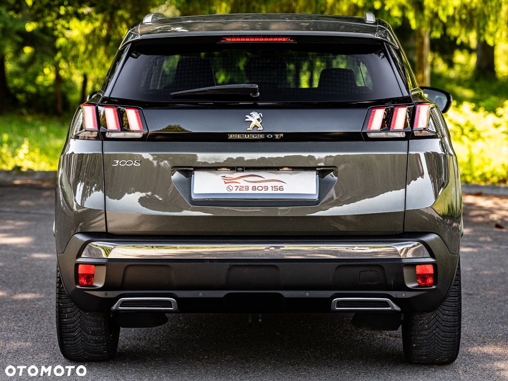 Peugeot 3008 1.2 PureTech Allure - 17