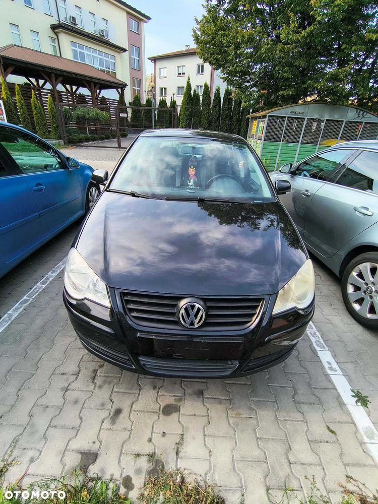 Volkswagen Polo - 1