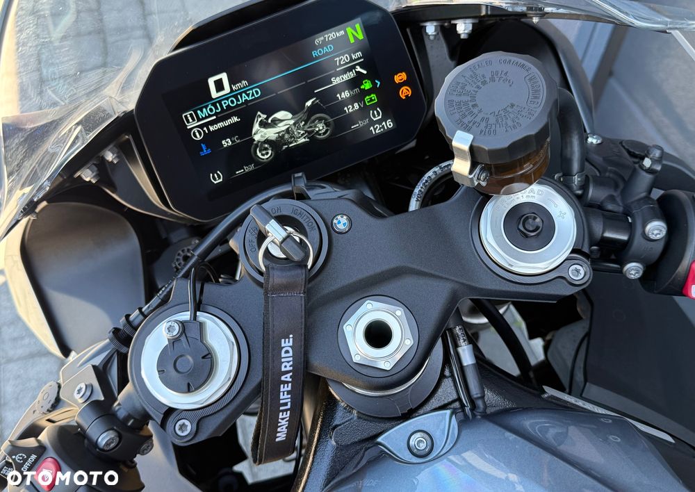 BMW R - 7