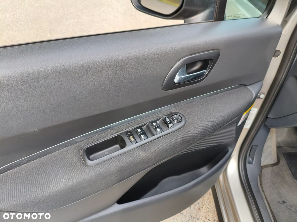 Peugeot 3008 e-HDi 115 ETG6 Stop&Start Active - 24