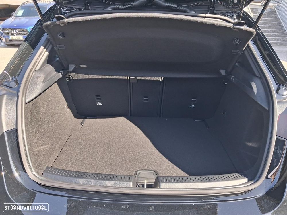 Mercedes-Benz A 180 d - 12