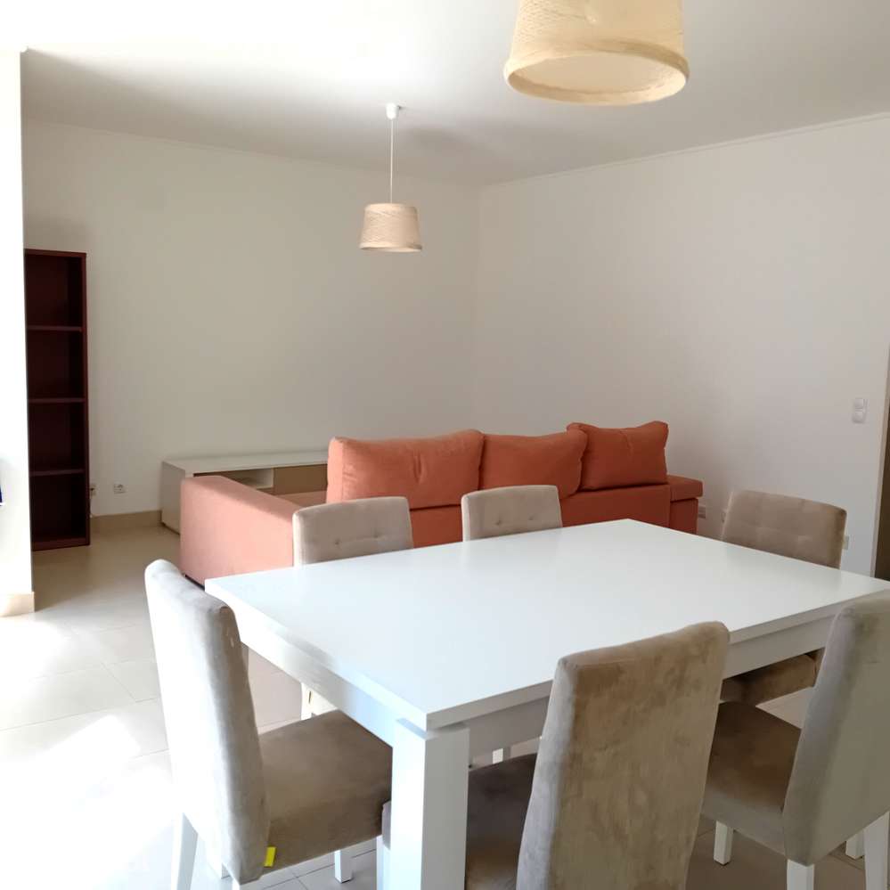 T3 com varanda, garagem e segurança em Santarém - Grande imagem: 3/19