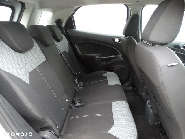 Ford EcoSport - 13