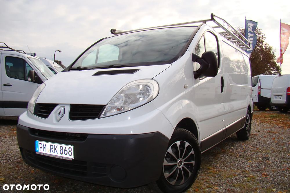 Renault Trafic - 1