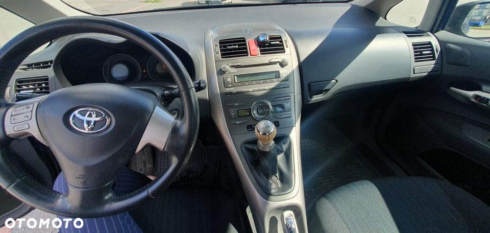 Toyota Auris 1.6 VVT-i Premium - 8