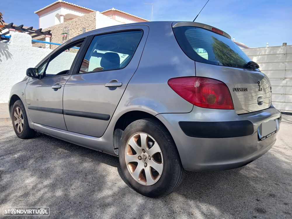 Peugeot 307 2004 photo 3
