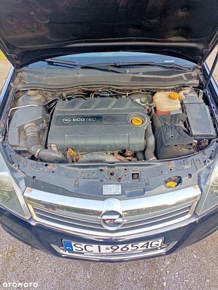 Opel Astra 1.9 CDTI DPF Innovation 110 Jahre - 8